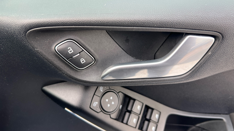 Ford Fiesta 1.0 EcoBoost Active 5dr Petrol Hatchback